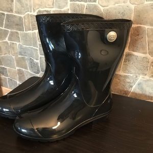 Black Ugg Rain Boots